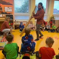 9e7c6fab-30d6-453c-809f-8249c58679e5