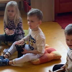 dc68bc71-9ea3-403c-a686-9d8280aeb3c4