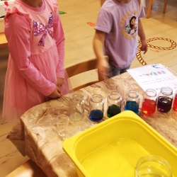 4b2e69fb-6ea2-49c3-9cc7-2b8e191a1215