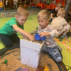 b73e4c4b-9757-41b9-898b-c4d4bfd315aa