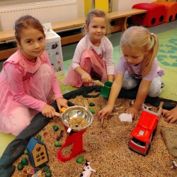 6b27cadf-cffe-41b1-9399-fa89e067f67b