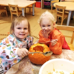 0f87e2cc-c781-423f-abab-844e202afd9c