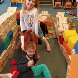 2a6194cd-9d43-4b77-a9fa-874e7f532198