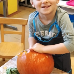 4a9fe323-58cd-4541-8e45-a826d8cef8fb