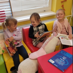 5a4949ff-acf2-4154-93fe-140ff43752ef