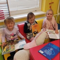 076ada75-8e40-403a-b964-e96fa969641c