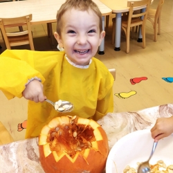 df076711-3439-4acf-974d-b8b3468f9715