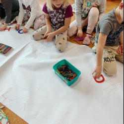 4e7509f7-b51b-42b9-82a3-ff869d84aa69