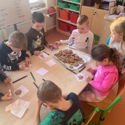 b451fa52-67a2-4103-bd9c-e29380fccb21