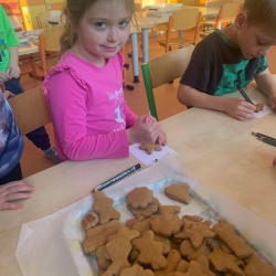 d9f5ed36-29f3-42b9-ae82-a7c7e83987b2