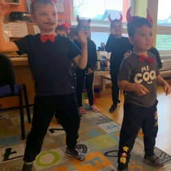 03f27bf4-0415-459d-a33e-bf76b580df11