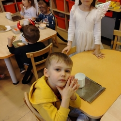 7a76ea69-5b5b-439c-8924-cd1dc1236a51