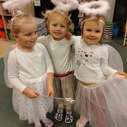 cd90304c-7fa4-40f6-a00e-3ec0bf6e64fd