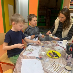 04f9eae8-753f-407a-9bbe-4337cd557f3b