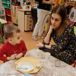 aa73239c-7459-4e5b-a6a2-6ccdfc365c7b