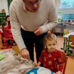 ad6d6054-5c0d-43e4-9002-c162391c85d2