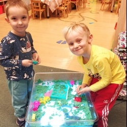 dc078de9-0b03-44a7-a57c-d56f8e0ae5df