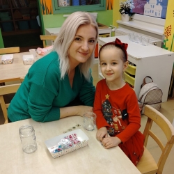 f0c86cd2-f8e2-419a-86d0-7e37ec1752bb