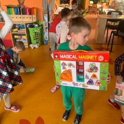 928a0fd6-af09-4256-a646-2623aebc343e