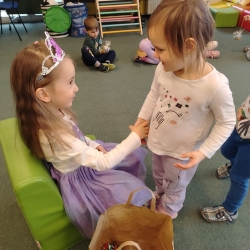 e0a7f706-d2d7-4221-8c52-59355fb90e8c