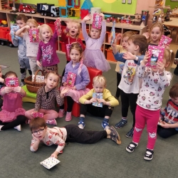 6fa65231-b133-4cee-8e27-7c883ae8e060