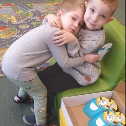 96c1f037-4e10-4af0-86f9-a580a5f4433f