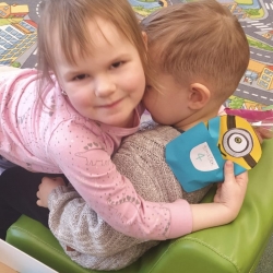 f0ceeb22-052e-457f-a6c1-cccf8b33703f