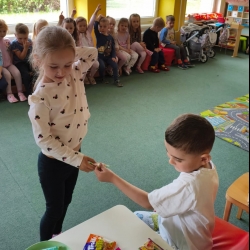 c95fa3c0-913a-419b-987f-ac0b34321d20