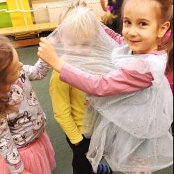 6bff68fa-d0b5-45c8-b53e-e2b0d35b1aef