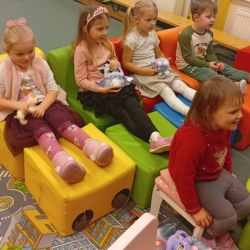 8b56cd8f-1365-42f5-b615-b69a9b34d079