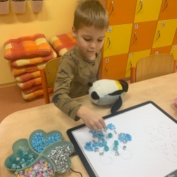 7d103260-c04d-4786-9e53-0e94dae8e183