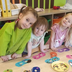 7a6559bb-799c-4eea-95e8-73cb576c539f