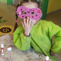 b379de31-f17b-40f4-82f7-bdd47e6a7c68