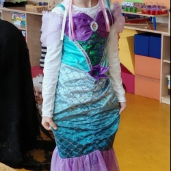 e7f7cea6-1d4a-4caa-b886-3cb6dc3cd16d