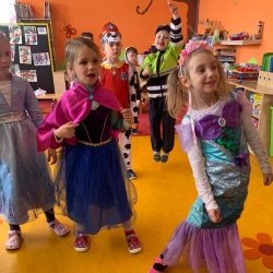 e78ee265-9499-41ab-957f-9c36dcad6ad6