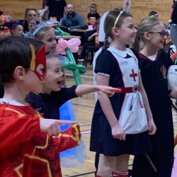 11445581-459d-4ab5-9b80-405a3951e024 ě