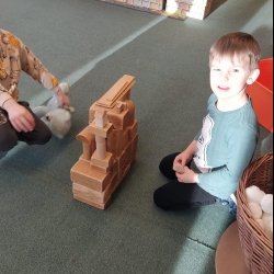 2a5476b2-d404-4741-81d8-2b560cd84e37