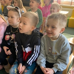 867e2220-2a1e-498f-8eb7-21ed13c4a8fc