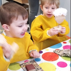 2d4386c0-0bda-43c0-af38-c936601ab639