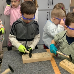 42ed8b4e-93cc-4b86-be0c-e94bba81370a