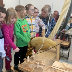 f02848e9-afe8-4c00-a3f4-299fffe25fb6