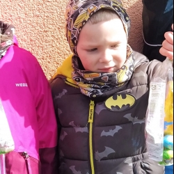 3f896d93-b5e7-404a-95bc-bcbf7d8d6b44