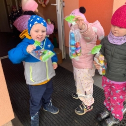 6e893a2b-782e-484c-a338-50ab91f5b638