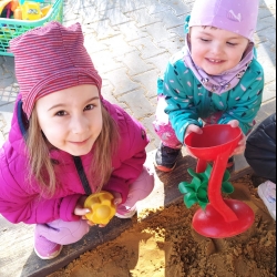 246a2da5-4a04-4f2f-ab03-463d69f613ca