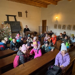 WhatsApp Image 2025-12-18 at 07.50.54